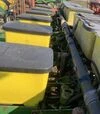 Сеялка пневматическая John Deere 1750 8-рядная, б/у - 7