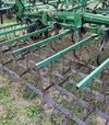 Культиватор John Deere 980, 11,2 м, с пальцевой бороной, б/у - 7