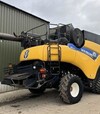 Зернозбиральний комбайн New Holland CR 9090, 2012 р.в, 3647 м/год, б/в - 3