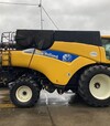 Зерноуборочный комбайн New Holland CR 9090, 2011 г.в, 3217 м/ч, б/у - 4