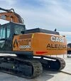 Экскаватор гусеничный CASE CX220C - 2
