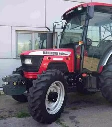 Трактор Mahindra 8000