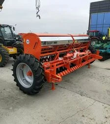 Сівалка зернотукова Favorit СЗФ-4,000-06V