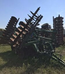 Борона дискова John Deere 630, 7,8 м, з гладкими та вирізними дисками, б/в
