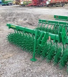 Борона ротаційна навісна John Deere 400, 4,5м, б/в