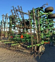 Культиватор John Deere 2200, 15,2 м, б/в