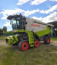 Зернозбиральний комбайн Claas Lexion 600 TT, б/в