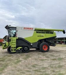 Зернозбиральний комбайн Claas Lexion 770 TT, б/в
