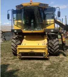 Зернозбиральний комбайн NEW HOLLAND CX 6090, б/в