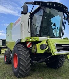 Комбайн CLAAS Lexion 650, 2017 р.в, жниварка Vario 770, транспортний візок, б/в