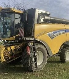 Зерноуборочный комбайн New Holland CX5090, 2015 г.в, 1920 м/ч, б/у