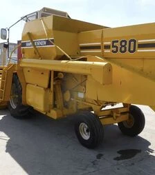 Зерноуборочный комбайн Sampo 580, 1990 г.в, 5000 м/ч, б/у
