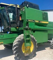 Зерноуборочный комбайн John Deere 1188, 1991 г.в, 3896 м/ч, б/у
