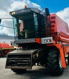 Зернозбиральний комбайн Dronningborg D9000, 2000 р.в, 5000 м/год, б/в