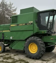 Зерноуборочный комбайн John Deere 1188, 1990 г.в, 5000 м/ч, б/у