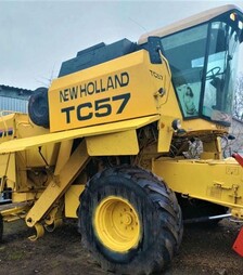 Зернозбиральний комбайн New Holland TC 57, 1997 р.в, 2826 м/год, б/в