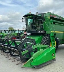 Зернозбиральний комбайн John Deere 2264, 1998 р.в, 4200 м/год, б/в