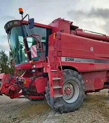 Зернозбиральний комбайн Case IH 2388, 2001 р.в, 2696 м/год, б/в