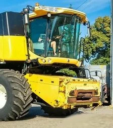 Зернозбиральний комбайн New Holland CR 9060, 2008 р.в, 2554 м/год, б/в