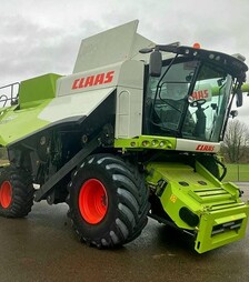 Зерноуборочный комбайн Claas Lexion 750, 2014 г.в, 2063 м/ч, б/у