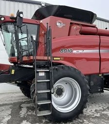 Зерноуборочный комбайн Case IH 8010 Axial Flow, 2007 г.в, 3978 м/ч, б/у