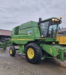 Зерноуборочный комбайн John Deere 9560 WTS, 2003 г.в, 5100 м/ч, б/у