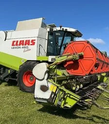Зерноуборочный комбайн Claas Lexion 460 Evolution, 2002 г.в, 4544 м/ч, б/у