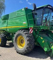 Зернозбиральний комбайн John Deere S690, 2008 р.в, 4550 м/год, б/в