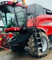 Зерноуборочный комбайн Case IH Axial-Flow 8010, 2005 г.в, 4629 м/ч, б/у