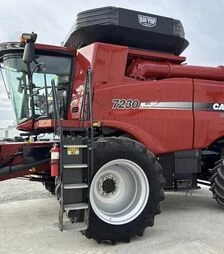 Зерноуборочный комбайн Case IH 7230, 2013 г.в, 3010 м/ч, б/у