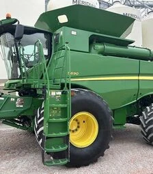 Зерноуборочный комбайн John Deere S690, 2015 г.в, 3050 м/ч, б/у