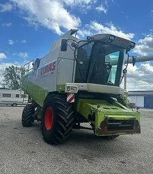 Зернозбиральний комбайн Claas Lexion 470, 2003 р.в, 3338 м/год, б/в