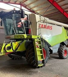 Зерноуборочный комбайн Claas Lexion 580, 2005 г.в, 3270 м/ч, б/у