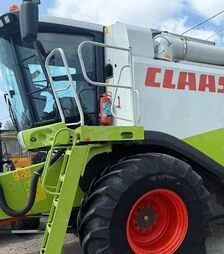 Зерноуборочный комбайн Claas Lexion 560, 2005 г.в, 4000 м/ч, б/у