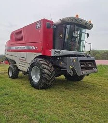 Зернозбиральний комбайн Massey Ferguson 7282 Centora, 2010 р.в, 3845 м/год, б/в