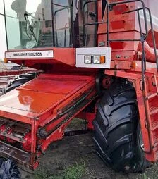 Зернозбиральний комбайн Massey Ferguson 40, 1995 р.в, 5000 м/год, б/в