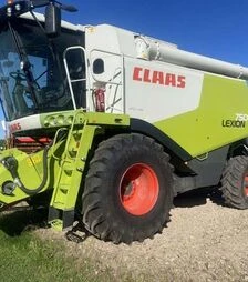 Зернозбиральний комбайн Claas Lexion 750, 2011 р.в, 4100 м/год, б/в