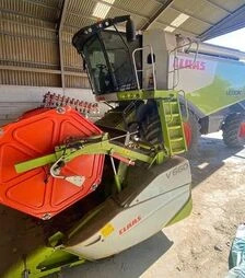 Зернозбиральний комбайн Claas Lexion 650, 2011 р.в, 2100 м/год, б/в