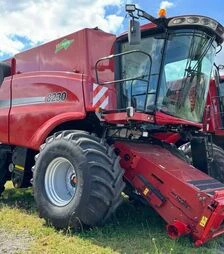 Зерноуборочный комбайн Case IH Axial-Flow 8230, 2014 г.в, 3850 м/ч, б/у