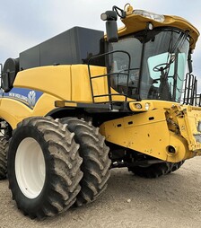 Зернозбиральний комбайн New Holland CR 8080, 2012 р.в, 2647 м/год, б/в