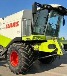 Зерноуборочный комбайн Claas Lexion 520, 2006 г.в, 2860 м/ч, б/у