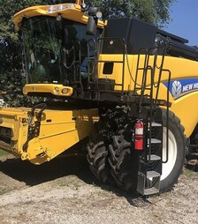Зернозбиральний комбайн New Holland CR 9090, 2013 р.в, 2343 м/год, б/в