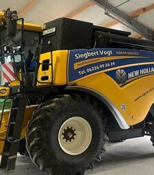 Зернозбиральний комбайн New Holland CR8080, 2013 р.в, 3020 м/год, б/в