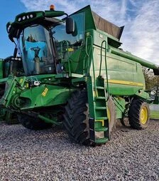 Зернозбиральний комбайн John Deere T660, 2014 р.в, 2424 м/год, б/в