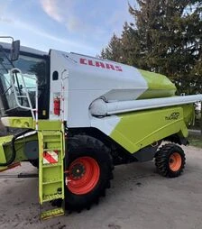 Зерноуборочный комбайн Claas Tucano 470, 2013 г.в, 6500 м/ч, б/у