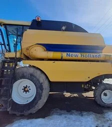 Зерноуборочный комбайн New Holland TC 5080, 2013 г.в, 3700 м/ч, б/у