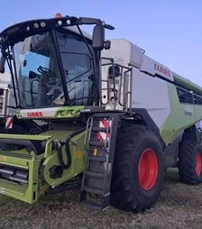 Зерноуборочный комбайн Claas Lexion 8700, 2023 г.в, 10 м/ч, б/у