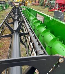 Жатка зерновая John Deere 630 Hydra-Flex, 2004 г.в., под Lexion, б/у