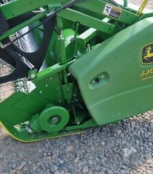 Жниварка зернова John Deere 630F, 2004 р.в, б/в