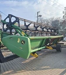 Жниварка зернова John Deere 630R, 2004 р.в, б/в
